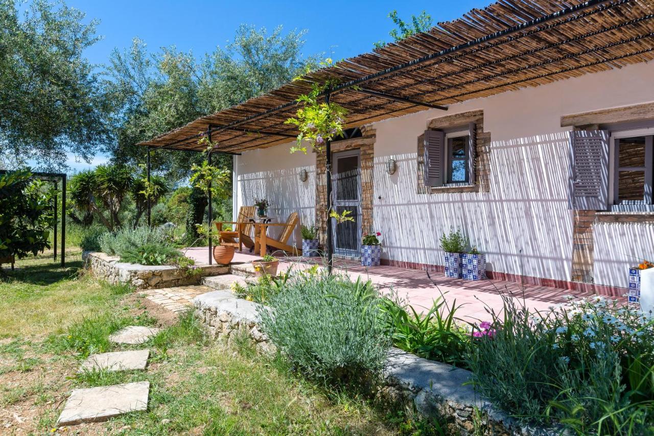 Villa The Storage House à Danilia Extérieur photo